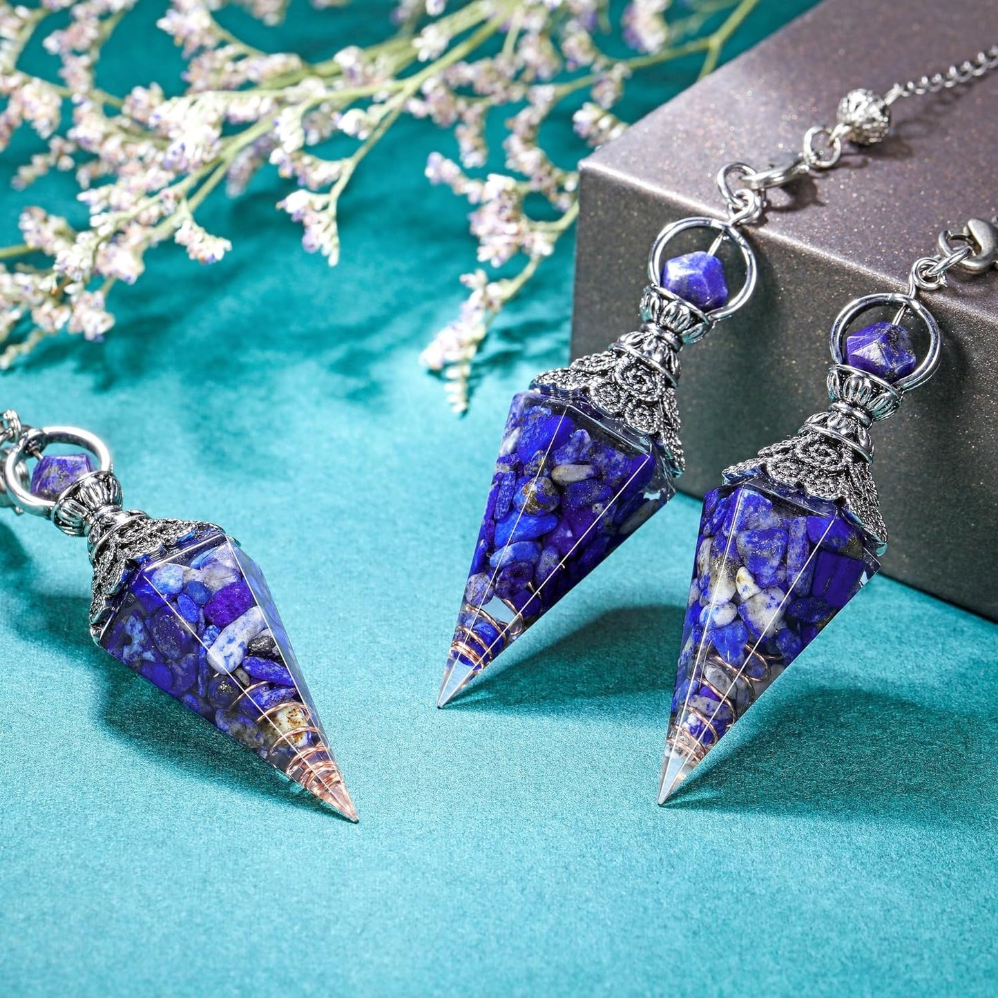 GEHECRST Natural Aquamarine Healing Crystal Dowsing Pendulum Reiki Gemstone Chips Orgone Pendulum 6 Faceted Hexagonal Pointed Resin Spiritual Pendant for Divination, Wicca, Energy Balancing