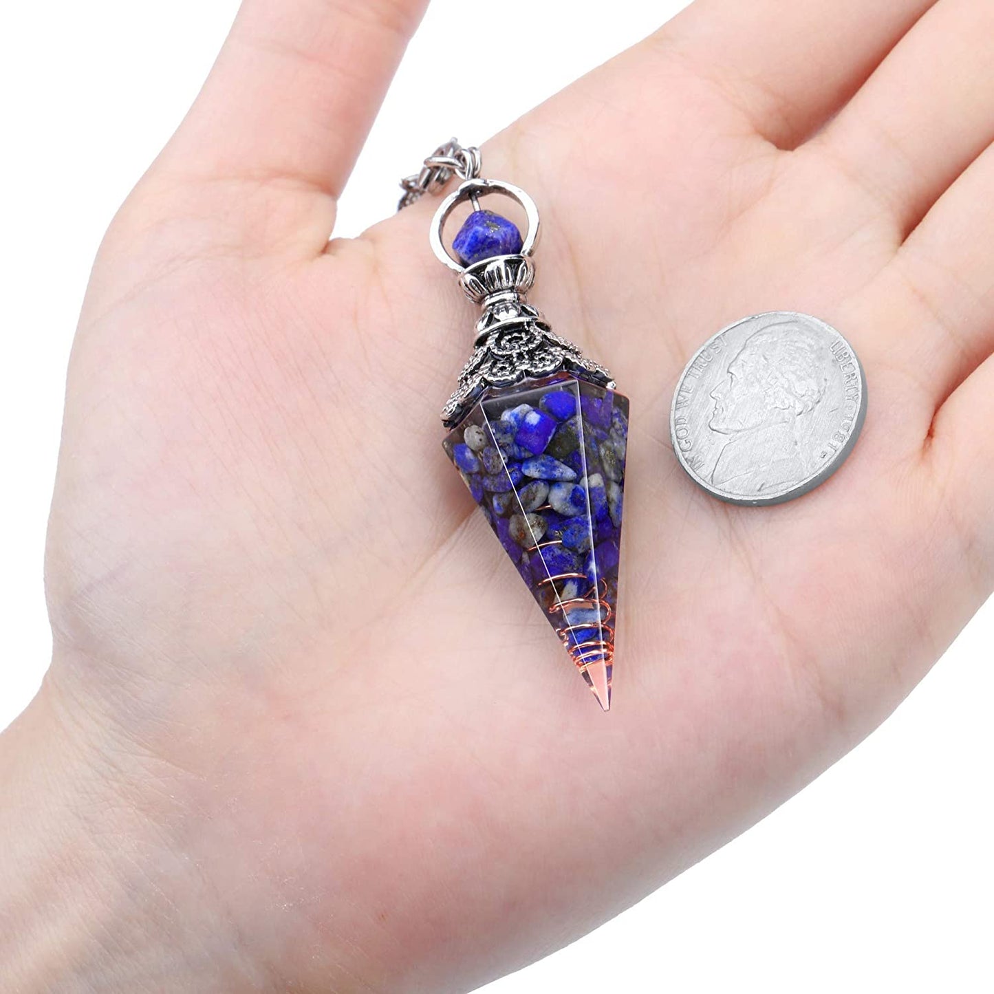 GEHECRST Natural Amethyst Healing Crystal Dowsing Pendulum Reiki Gemstone Chips Orgone Pendulum 6 Faceted Hexagonal Pointed Resin Spiritual Pendant for Divination, Wicca, Energy Balancing
